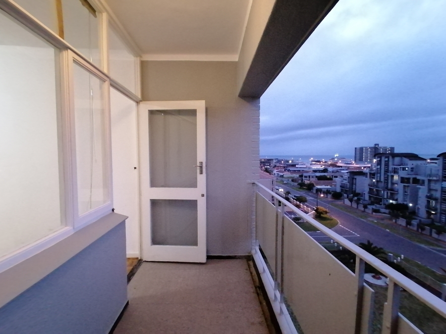 To Let 2 Bedroom Property for Rent in Bloubergrant Western Cape